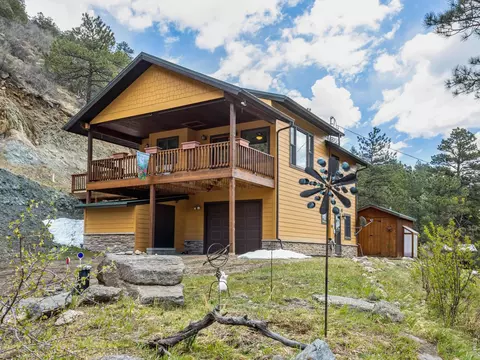 Exterior - 1002 Streamside Dr, Glen Haven, CO 80532 photo 6 of 9
