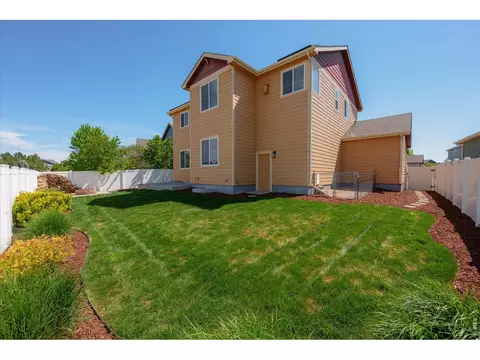 Exterior - 480 Wind River Dr, Windsor, CO 80550 photo 8 of 8