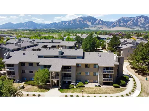 40 S Boulder Cir #40-4034, Boulder, CO 80303