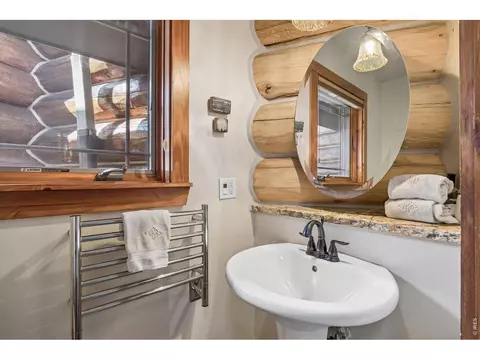 Bath - 500 Ridge Rd, Ward, CO 80481 photo 1 of 7