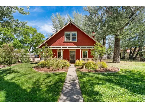 439 42nd St, Loveland, CO 80537