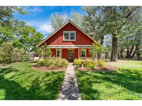 439 42nd St, Loveland, CO 80537