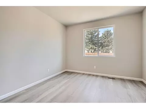 Bedroom - 364 Rustic Barn Ln, Berthoud, CO 80513 photo 13 of 14