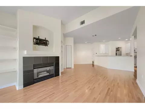 Living - 530 Mohawk Dr #96, Boulder, CO 80303 photo 2 of 9