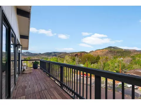 Exterior - 926 4th Ave, Lyons, CO 80540 photo 2 of 3