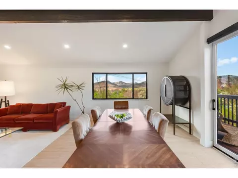 Dining - 926 4th Ave, Lyons, CO 80540 photo 5 of 6