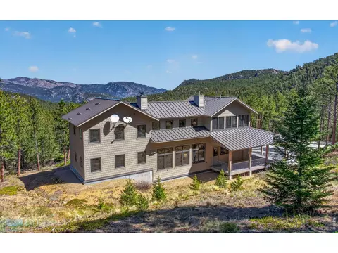Exterior - 942 Spruce Dr, Lyons, CO 80540 photo 6 of 11