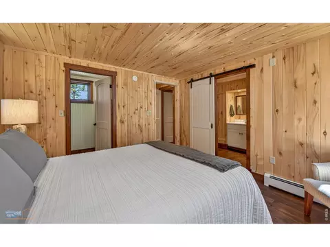 Bedroom - 942 Spruce Dr, Lyons, CO 80540 photo 2 of 6