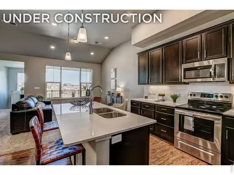 410 High Point Dr #206, Longmont, CO 80504