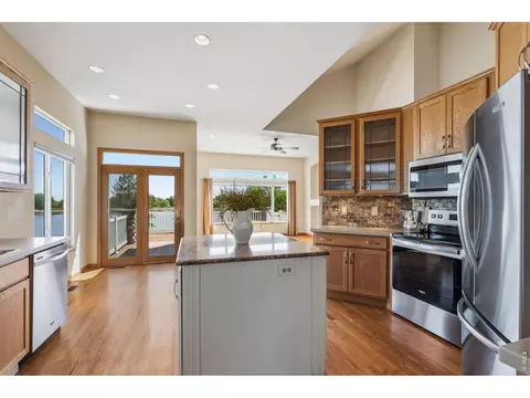 Kitchen - 535 Lakeside Pl, Windsor, CO 80550 photo 3 of 5