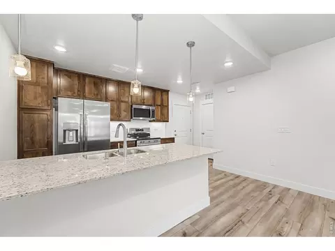 265 High Point Dr #102, Longmont, CO 80504