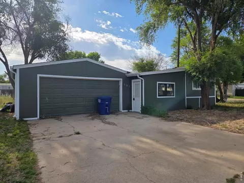 101 Larch Dr, Log Lane Village, CO 80705