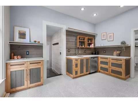 Kitchen - 1905 Arapahoe Ave, Boulder, CO 80302 photo 4 of 6