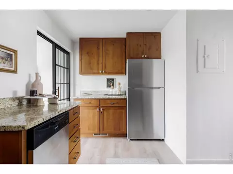 Kitchen - 3461 28th St #6, Boulder, CO 80301 photo 3 of 3