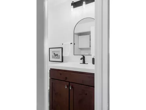Bath - 3461 28th St #6, Boulder, CO 80301 photo 1 of 3