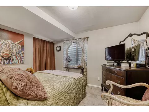 Bedroom - 4228 E 94th Pl, Thornton, CO 80229 photo 4 of 5