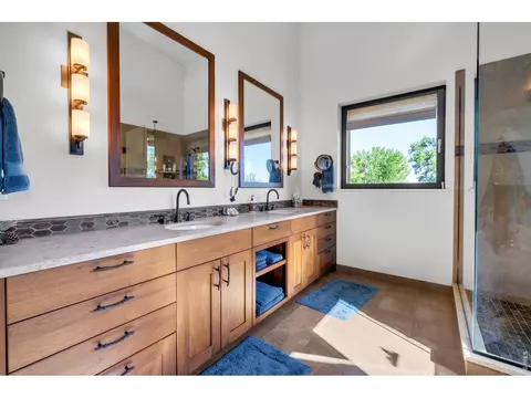 Bath - 8707 Elgin Dr, Lafayette, CO 80026 photo 1 of 2