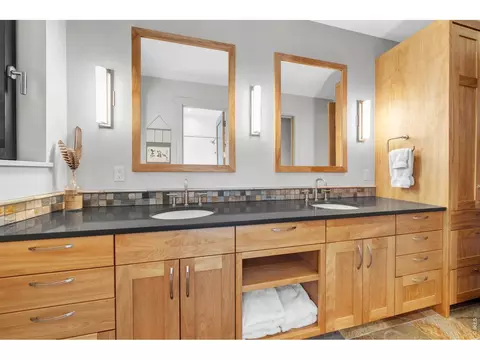 Bath - 8707 Elgin Dr, Lafayette, CO 80026 photo 2 of 2