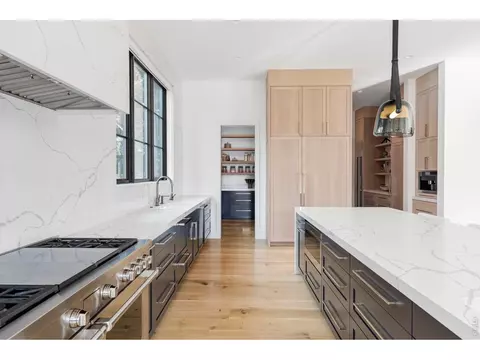 Kitchen - 706 Juniper Ave, Boulder, CO 80304 photo 2 of 2