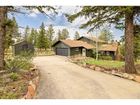 Exterior - 124 Deer Trail Cir, Boulder, CO 80302 photo 3 of 5