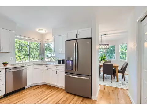 Kitchen - 3200 Wright Ave, Boulder, CO 80301 photo 3 of 3