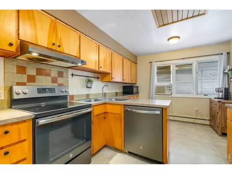 Kitchen - 519 Locust St, Windsor, CO 80550 photo 3 of 3