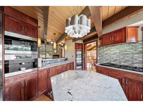 Kitchen - 1692 Kiowa Rd, Lyons, CO 80540 photo 4 of 5