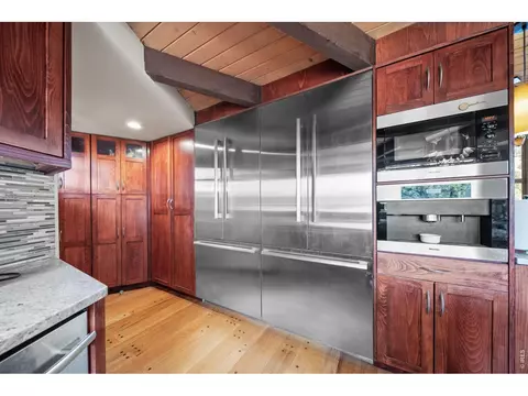 Kitchen - 1692 Kiowa Rd, Lyons, CO 80540 photo 1 of 5