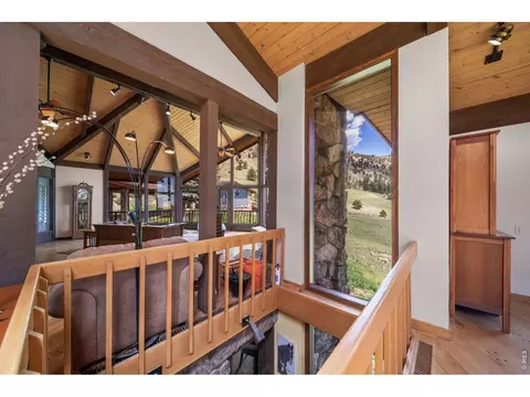 Entry Way - 1692 Kiowa Rd, Lyons, CO 80540 photo 3 of 6