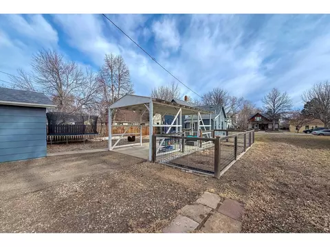 Exterior - 837 5th St, Berthoud, CO 80513 photo 10 of 12