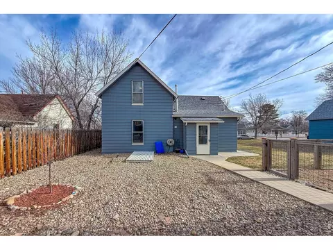 Exterior - 837 5th St, Berthoud, CO 80513 photo 4 of 12