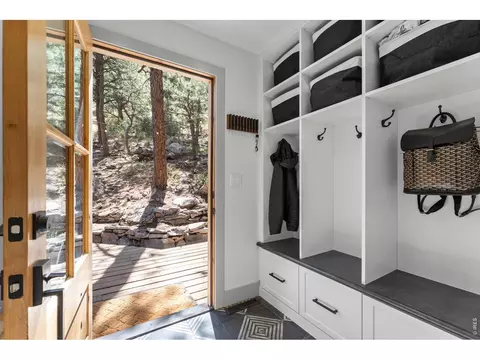 Entry Way - 770 N Cedar Brook Rd, Boulder, CO 80304 photo 1 of 3