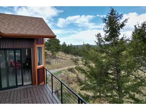Exterior - 548 Coughlin Meadows Rd, Boulder, CO 80302 photo 3 of 8
