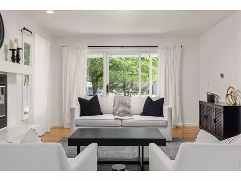 Living - 1435 Sumac Ave, Boulder, CO 80304 photo 2 of 3