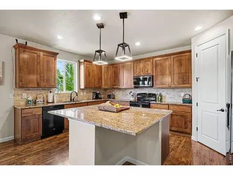Kitchen - 1124 Wagon Bend Rd, Berthoud, CO 80513 photo 1 of 4