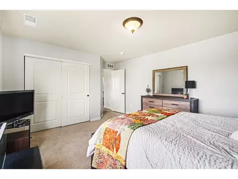 Bedroom - 1124 Wagon Bend Rd, Berthoud, CO 80513 photo 2 of 8