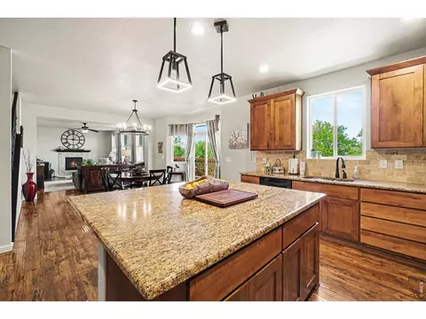 Kitchen - 1124 Wagon Bend Rd, Berthoud, CO 80513 photo 4 of 4