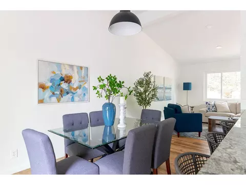 Dining - 620 S 42nd St, Boulder, CO 80305 photo 3 of 4