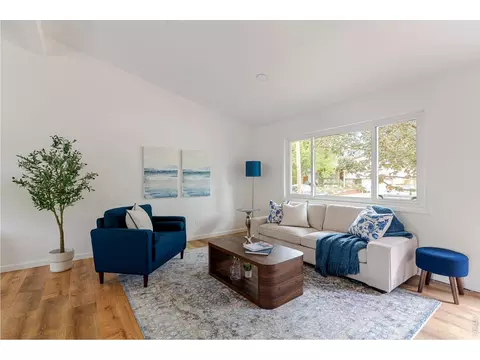 Living - 620 S 42nd St, Boulder, CO 80305 photo 3 of 3