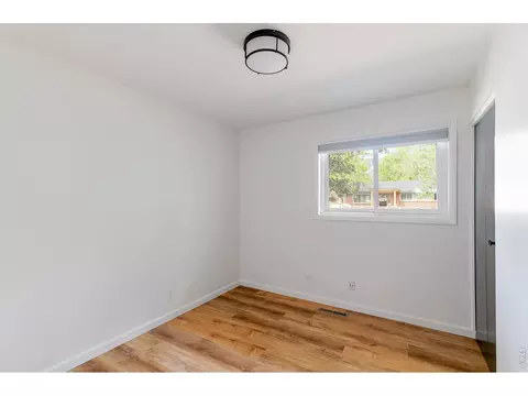 Bedroom - 620 S 42nd St, Boulder, CO 80305 photo 9 of 12