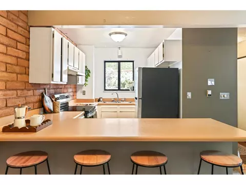 Kitchen - 256 Spruce St, Boulder, CO 80302 photo 1 of 2