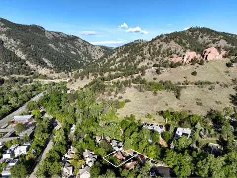 View/Area - 256 Spruce St, Boulder, CO 80302 photo 4 of 12