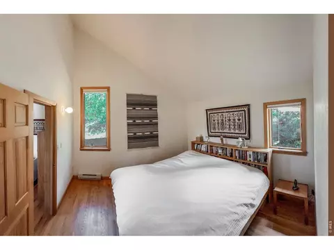 Bedroom - 18673 Highway 7, Lyons, CO 80540 photo 4 of 5
