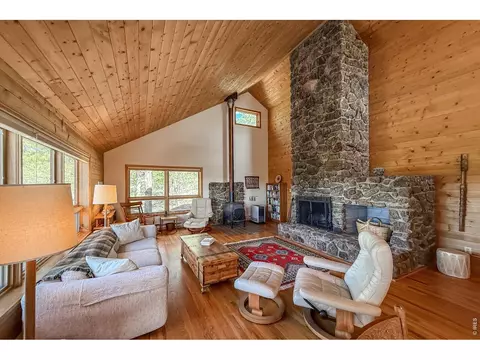 Living - 18673 Highway 7, Lyons, CO 80540 photo 3 of 5