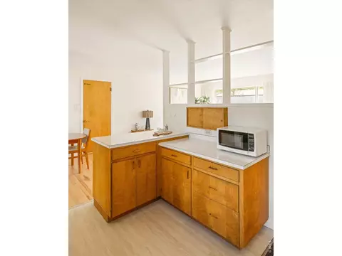 Kitchen - 330 32nd St, Boulder, CO 80305 photo 2 of 3