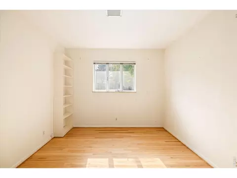 Bedroom - 330 32nd St, Boulder, CO 80305 photo 5 of 6