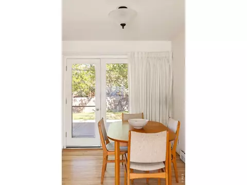 Dining - 330 32nd St, Boulder, CO 80305 photo 3 of 3