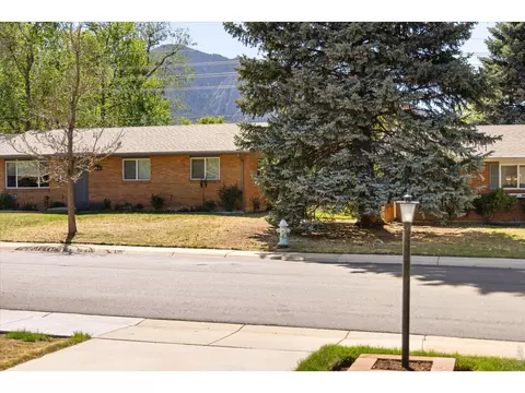 Exterior - 330 32nd St, Boulder, CO 80305 photo 3 of 7