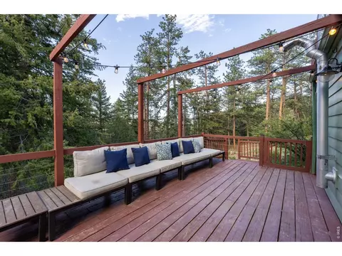 Exterior - 1003 Eagle Dr, Lyons, CO 80540 photo 4 of 15