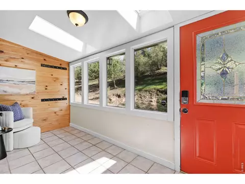 Entry Way - 1003 Eagle Dr, Lyons, CO 80540 photo 4 of 4